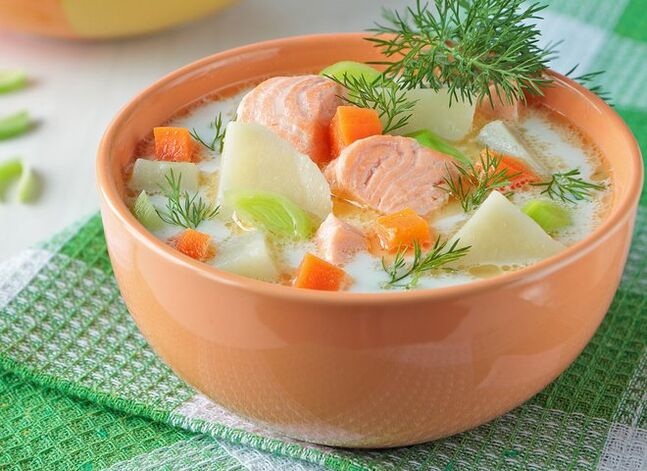 Sopa norueguesa de salmão para quem perde peso com a dieta Dukan na fase de Alternação ou Fixação